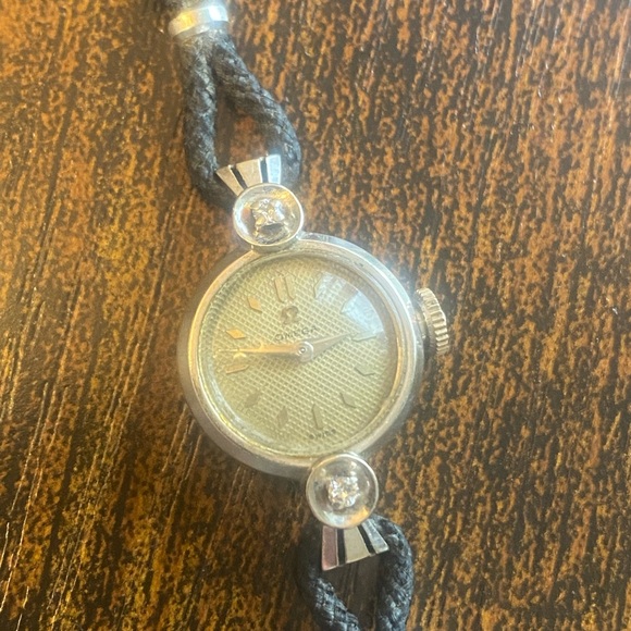 Vintage 1950’s Ladies Omega Cal.480 14ct White Gold Cocktail Watch - Picture 4 of 11